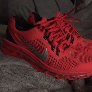 Nike Air Max Youth size 6